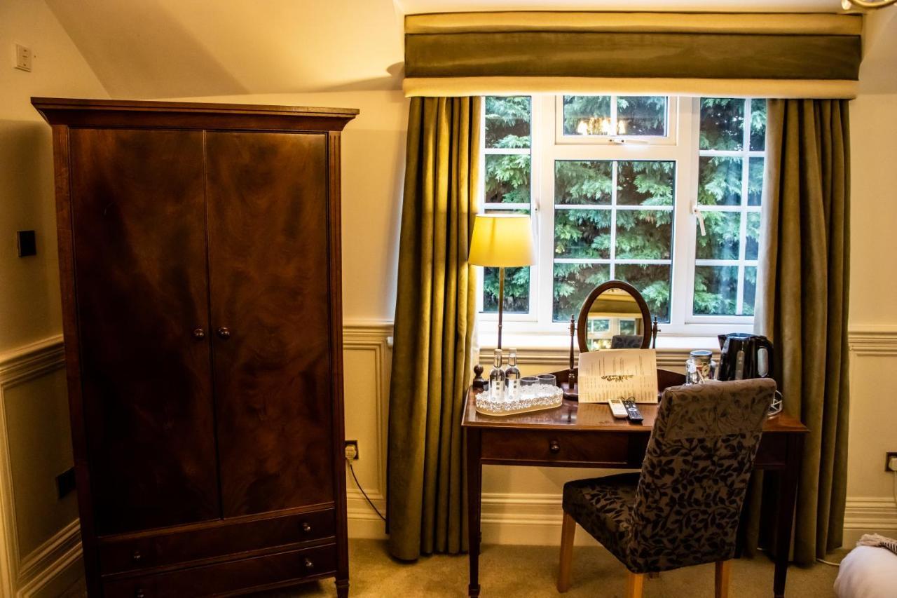 The Lord Bute Hotel Highcliffe Eksteriør billede