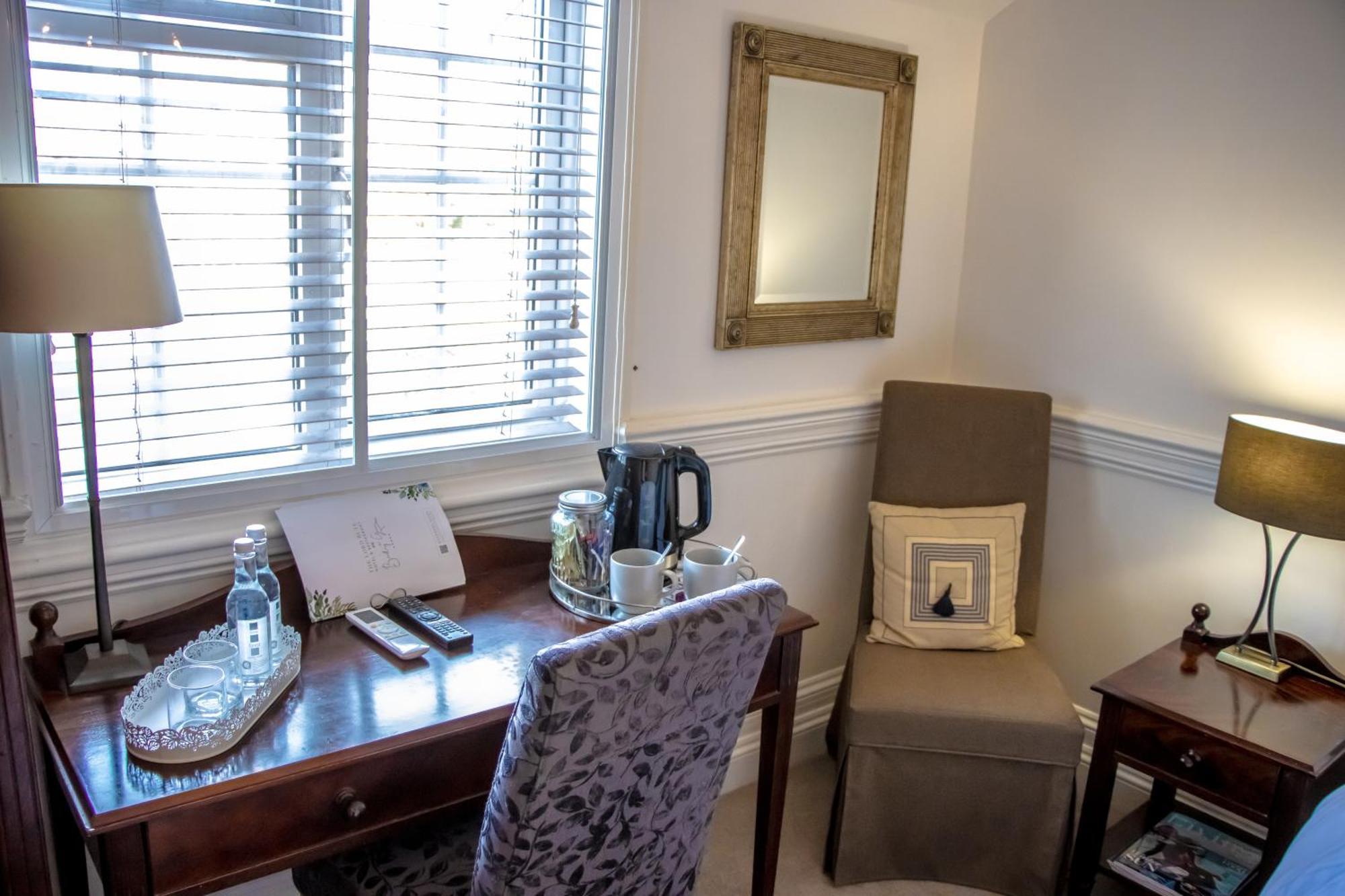 The Lord Bute Hotel Highcliffe Eksteriør billede